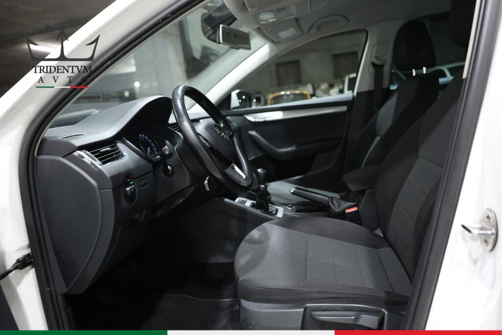Skoda Octavia Wagon 1.6 tdi CR Elegance 4x4 105cv