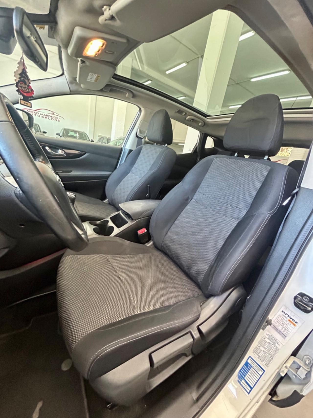 Nissan Qashqai 1.5 dCi Tekna TETTO finanziabile