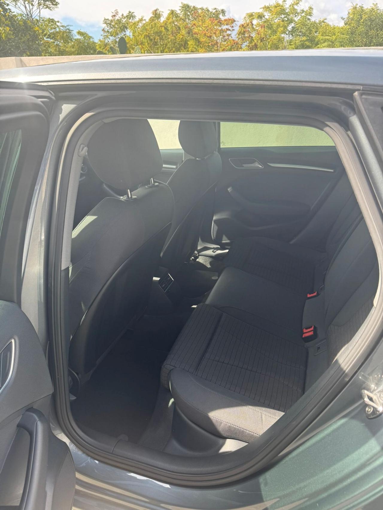 Audi A3 SPB 1.6 TDI S tronic Sport