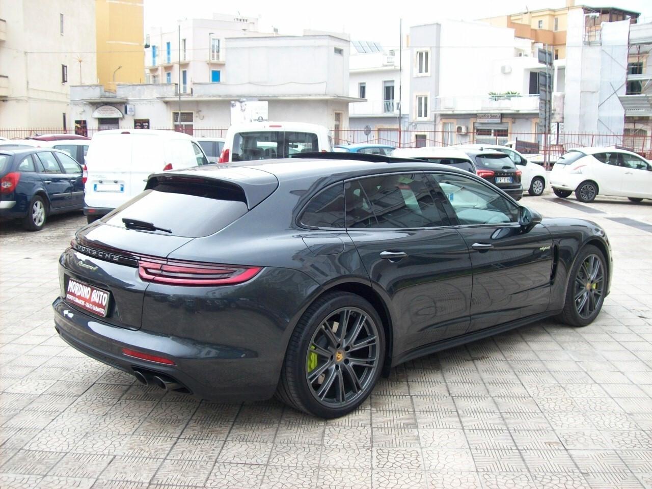 Porsche Panamera 4 Sport Turismo 2.9 E-Hybrid 462CV