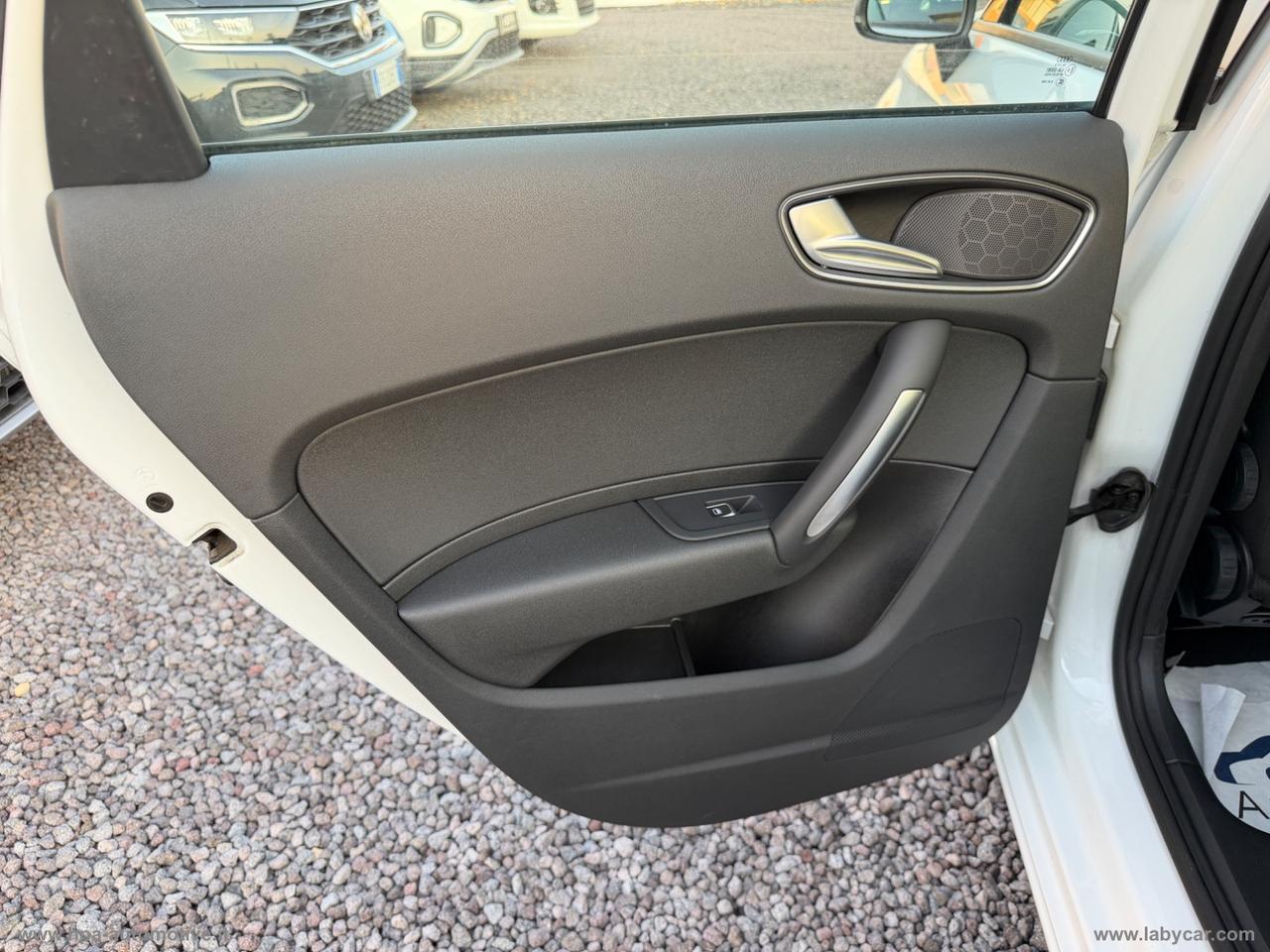 AUDI A1 SPORTBACK 1.4 TDI BI XENON LED NAVI