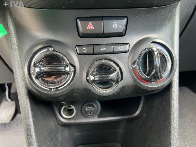 PEUGEOT 2008 1.6 e-HDi 92 CV