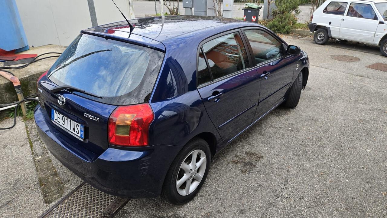 Toyota Corolla Toyota Corolla 1.4Benzina 90000KM