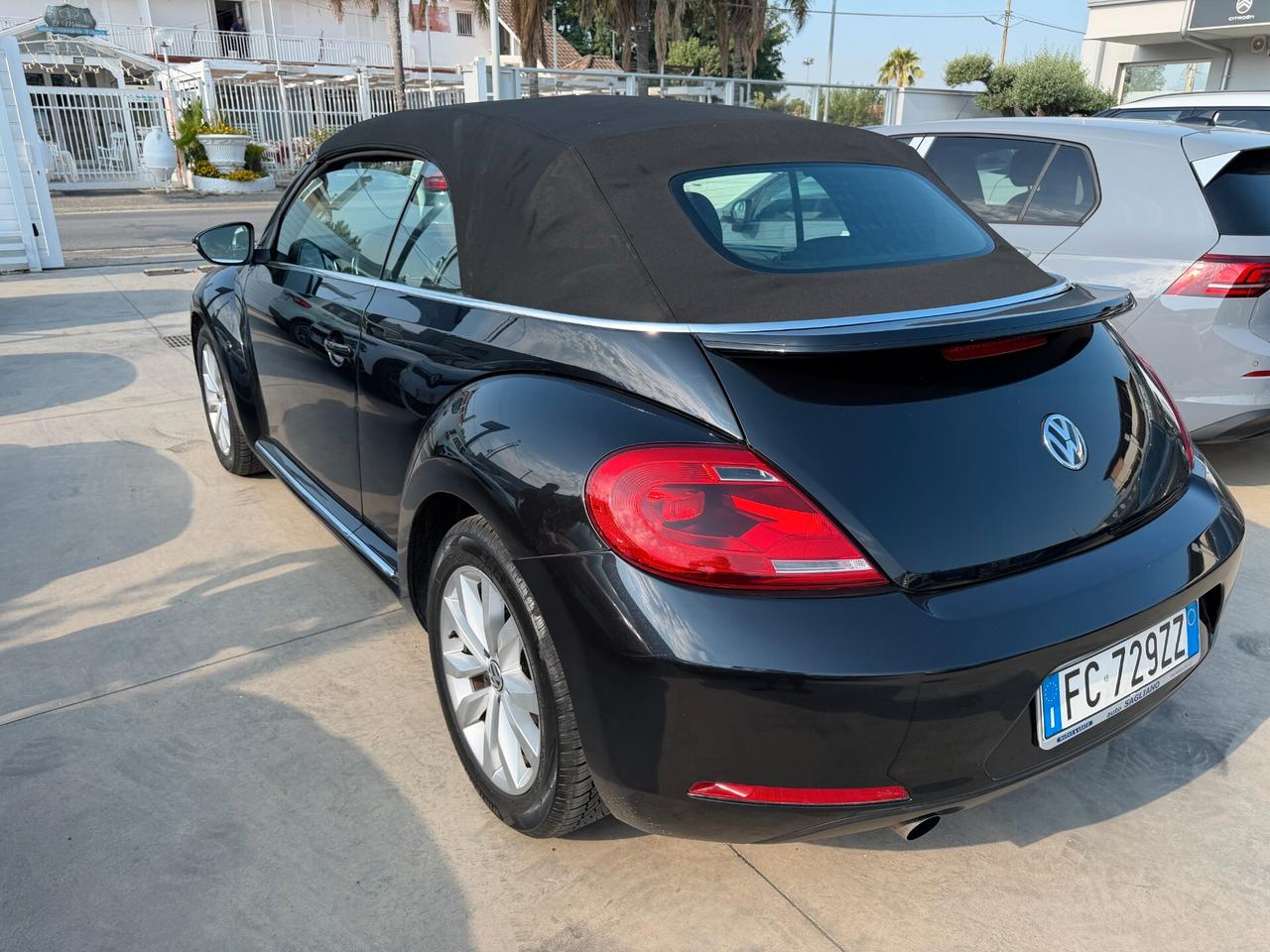 Volkswagen Maggiolino Cabrio 1.6 TDI Design