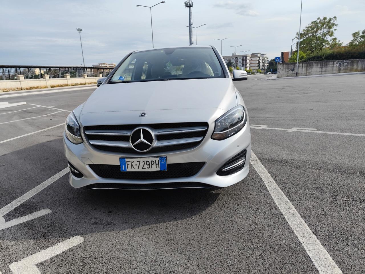 Mercedes-benz B 180 d FULL 70.000 KM