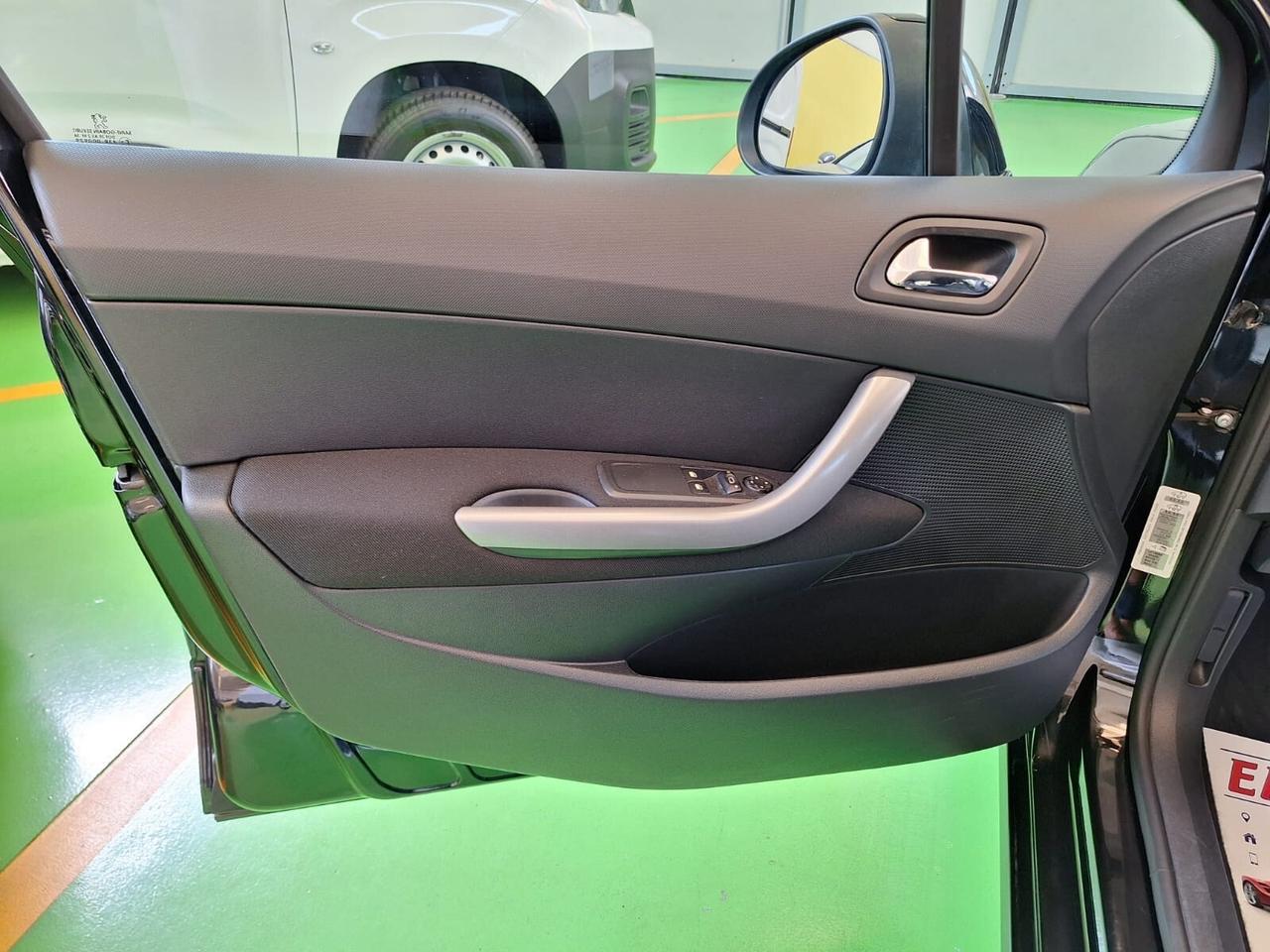 Peugeot 308 1.6 VTi 120CV SW Premium