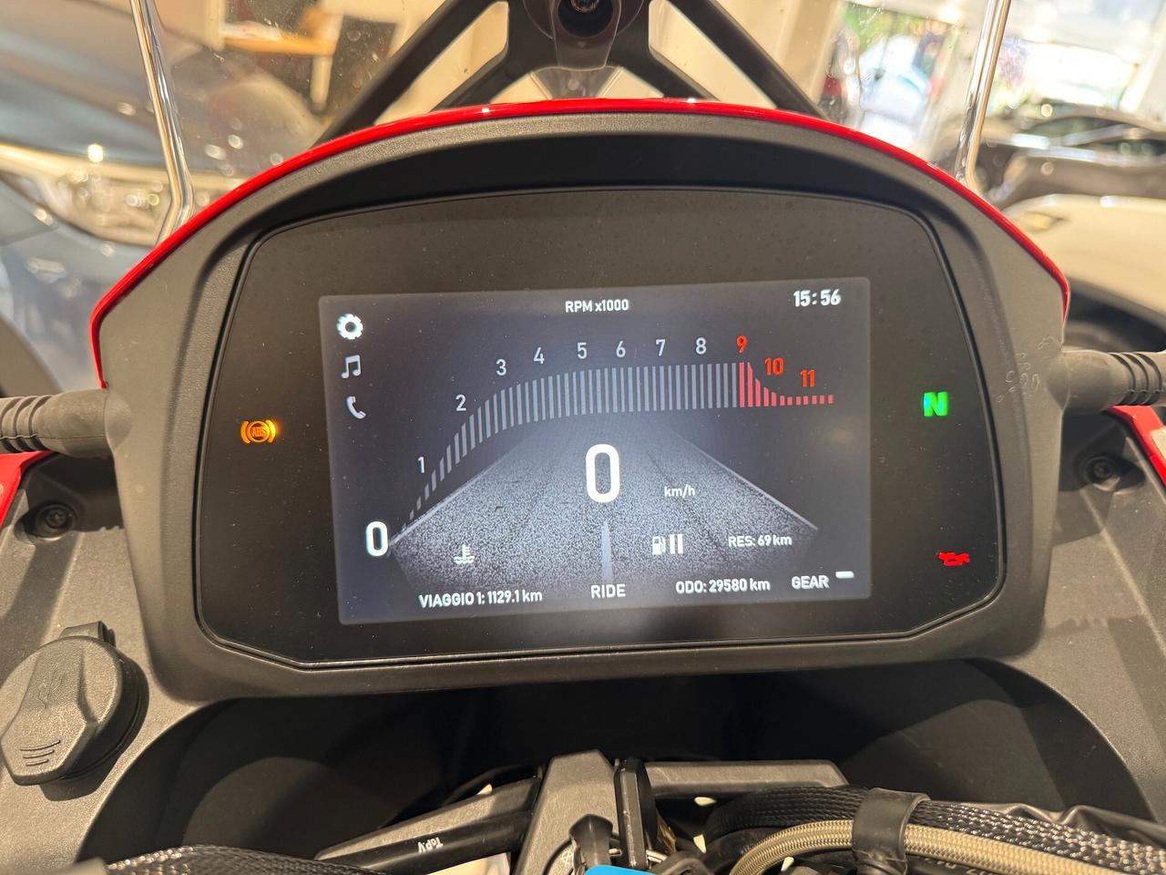 Moto Morini X-Cape 649 Raggi