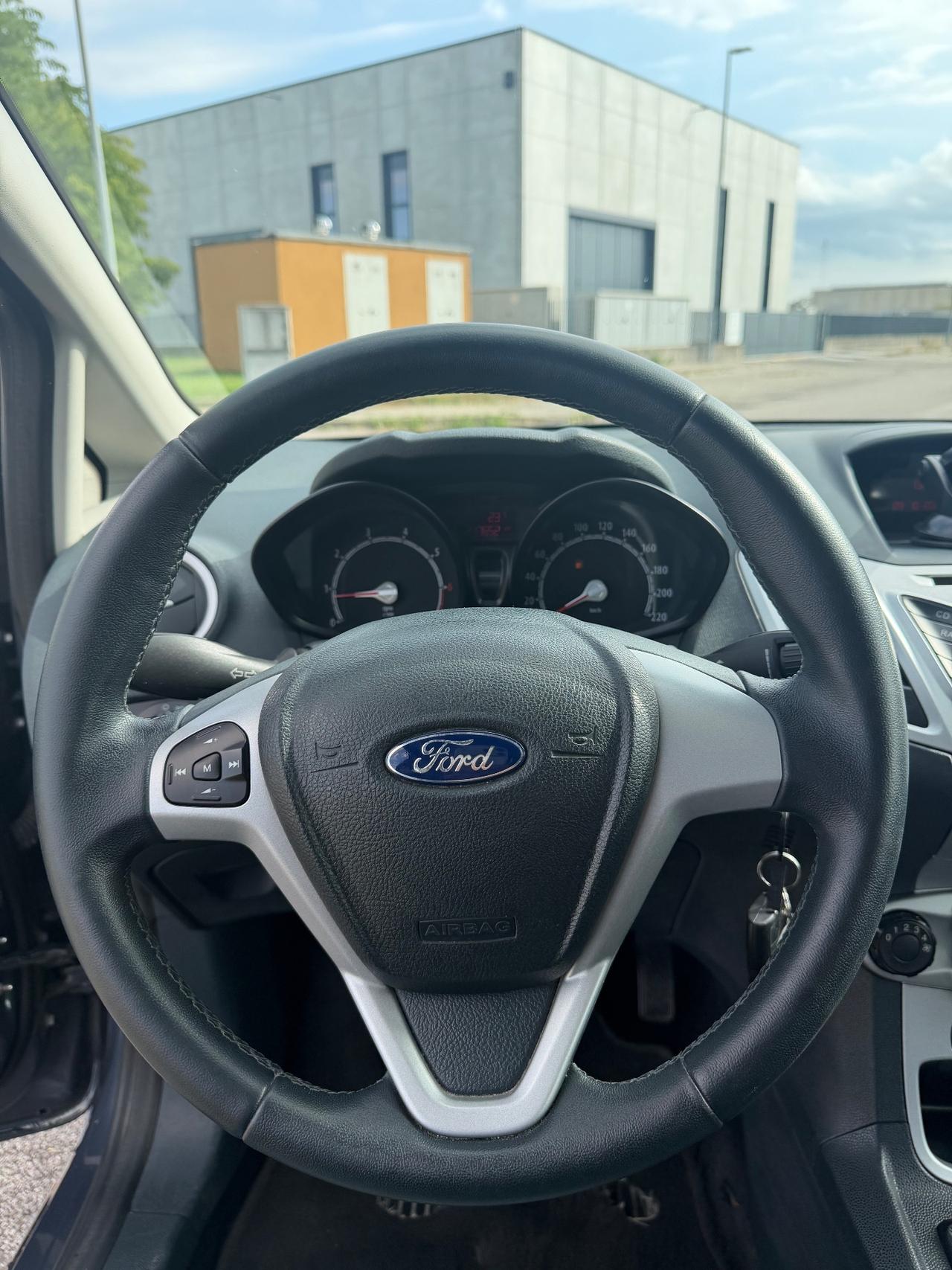 Ford Fiesta 1.2 82CV 3 porte Titanium