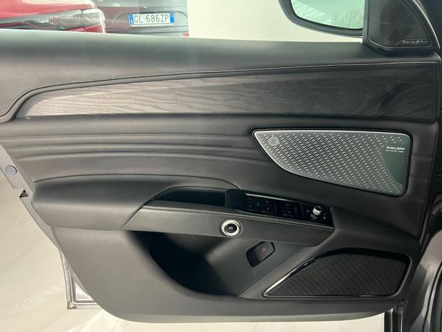 MASERATI Grecale MHEV 330 CV AWD Modena Tetto apribile-Iva Esposta