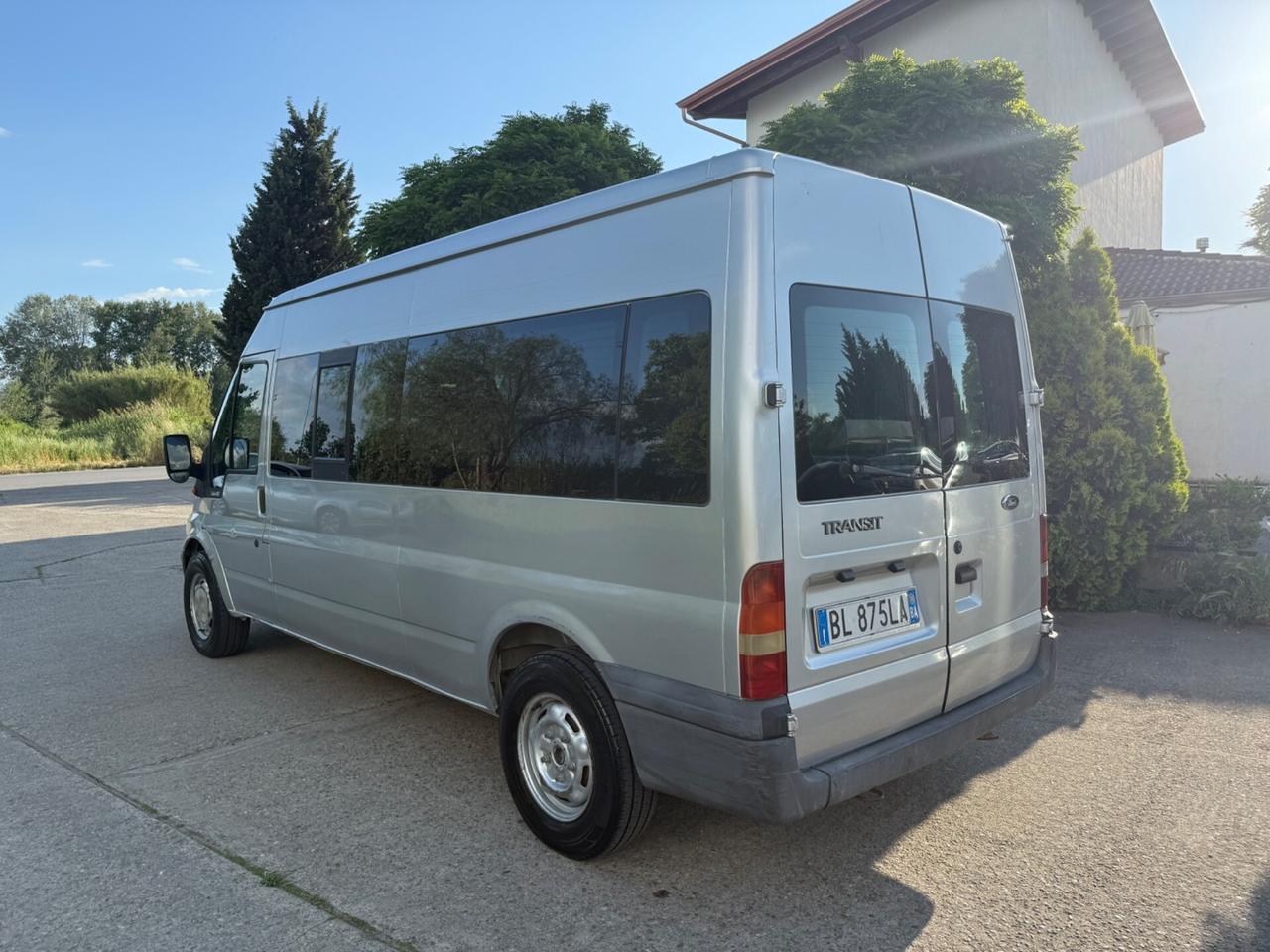 FORD TRANSIT TOURNEO 9 posti garanzia