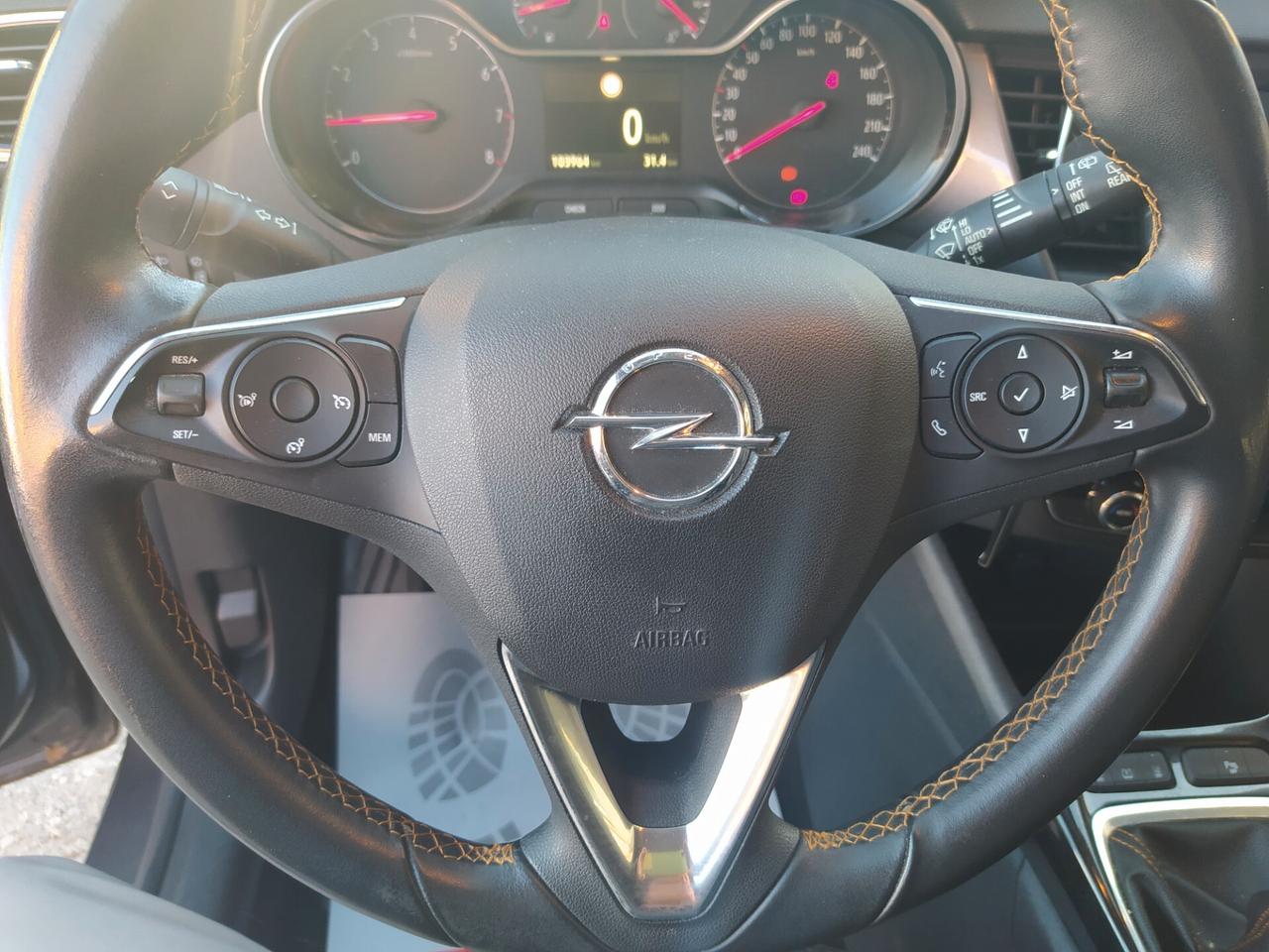 Opel Crossland X 1.2 12V Innovation GPL Neopatentati