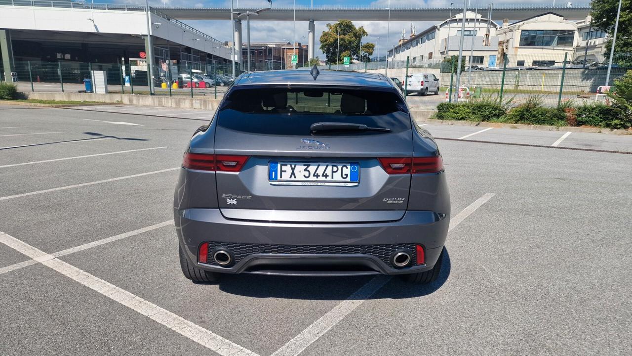 Jaguar E-Pace 2.0D 240 CV AWD aut. R-Dynamic SE