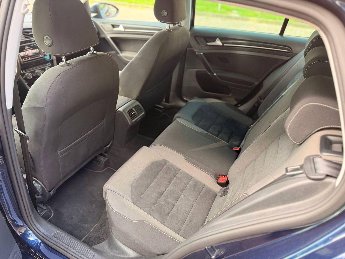 Volkswagen Golf 1.4 tgi Highline 5p
