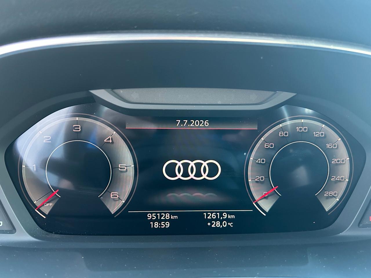 Audi Q3 35 TDI S tronic Business Advanced