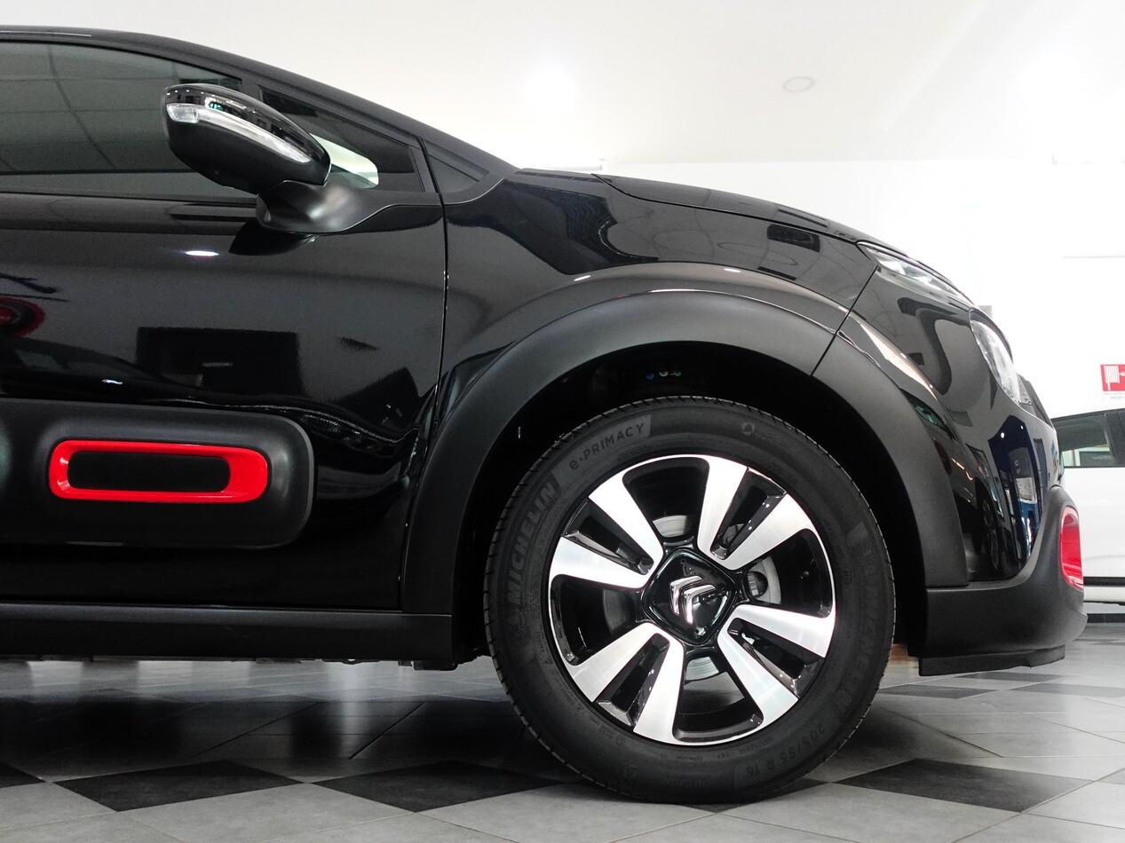 Citroen C3 1.2 PureTECH 83 CV SHINE