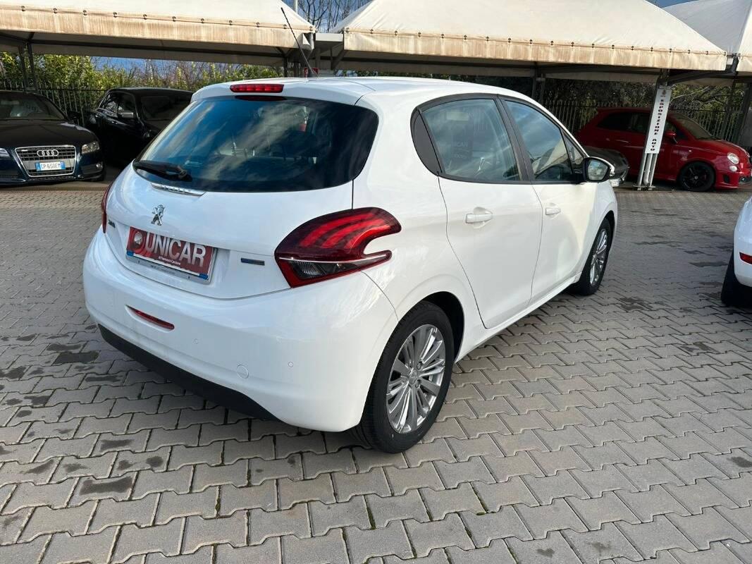 Peugeot 208 1.2 puretech Active 82cv 3p