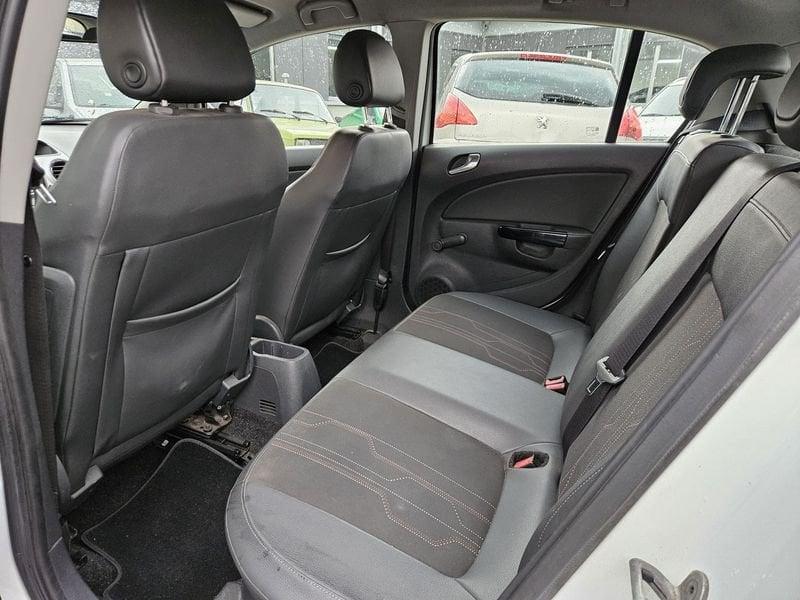 Opel Corsa Corsa 5p 1.2 One c/clima 85cv