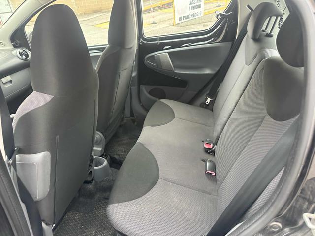 TOYOTA Aygo Stupenda Bellissima 1.0 12V VVT-i 5P Sol