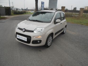 Fiat Panda 1.2 Lounge 69 CV €6