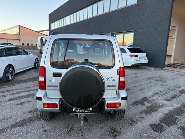 SUZUKI Jimny 1.3i 16V cat 4WD JLX Special