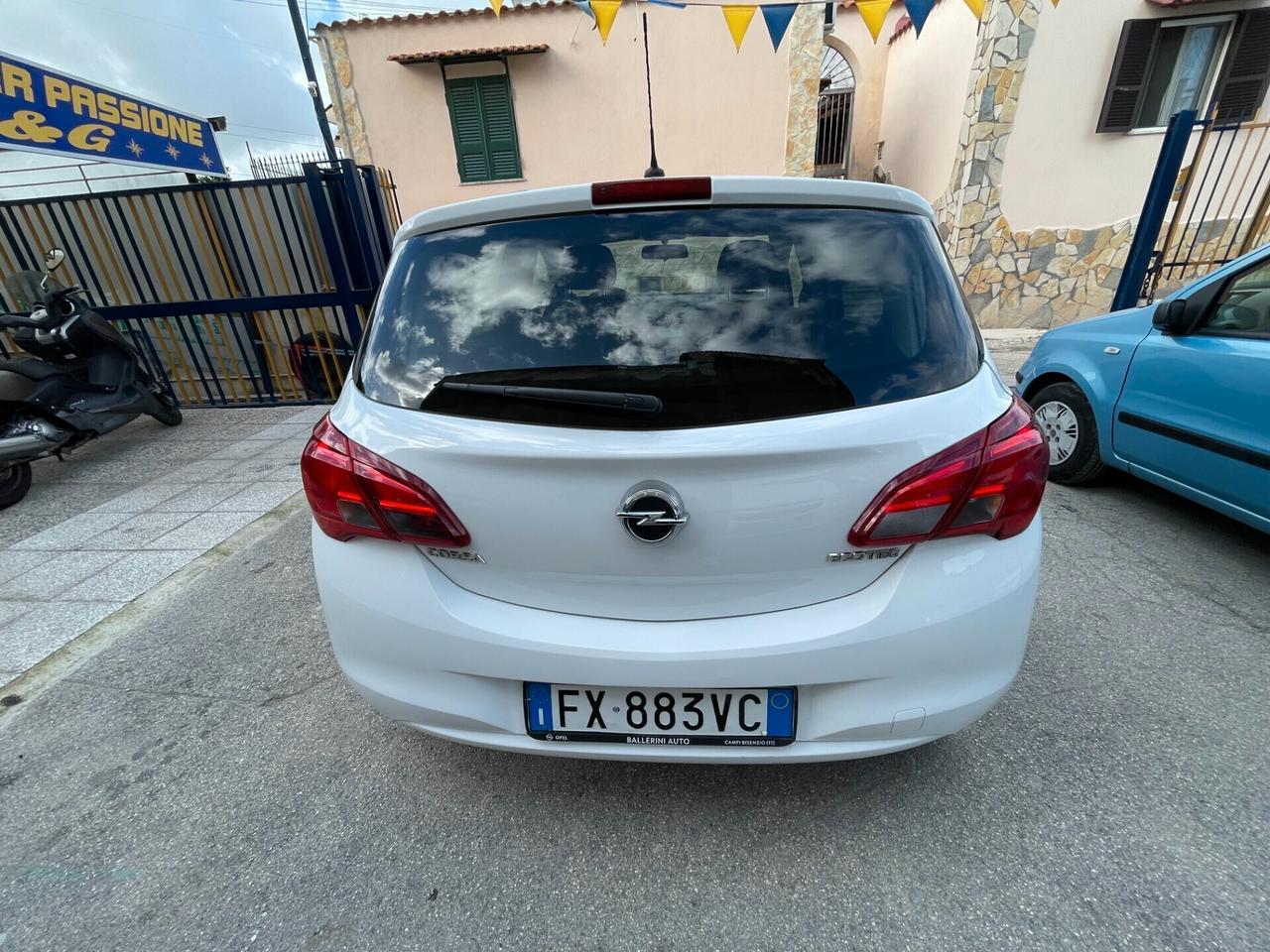 Opel Corsa 1.4 90CV GPL Tech 5 porte 120 Anniversary