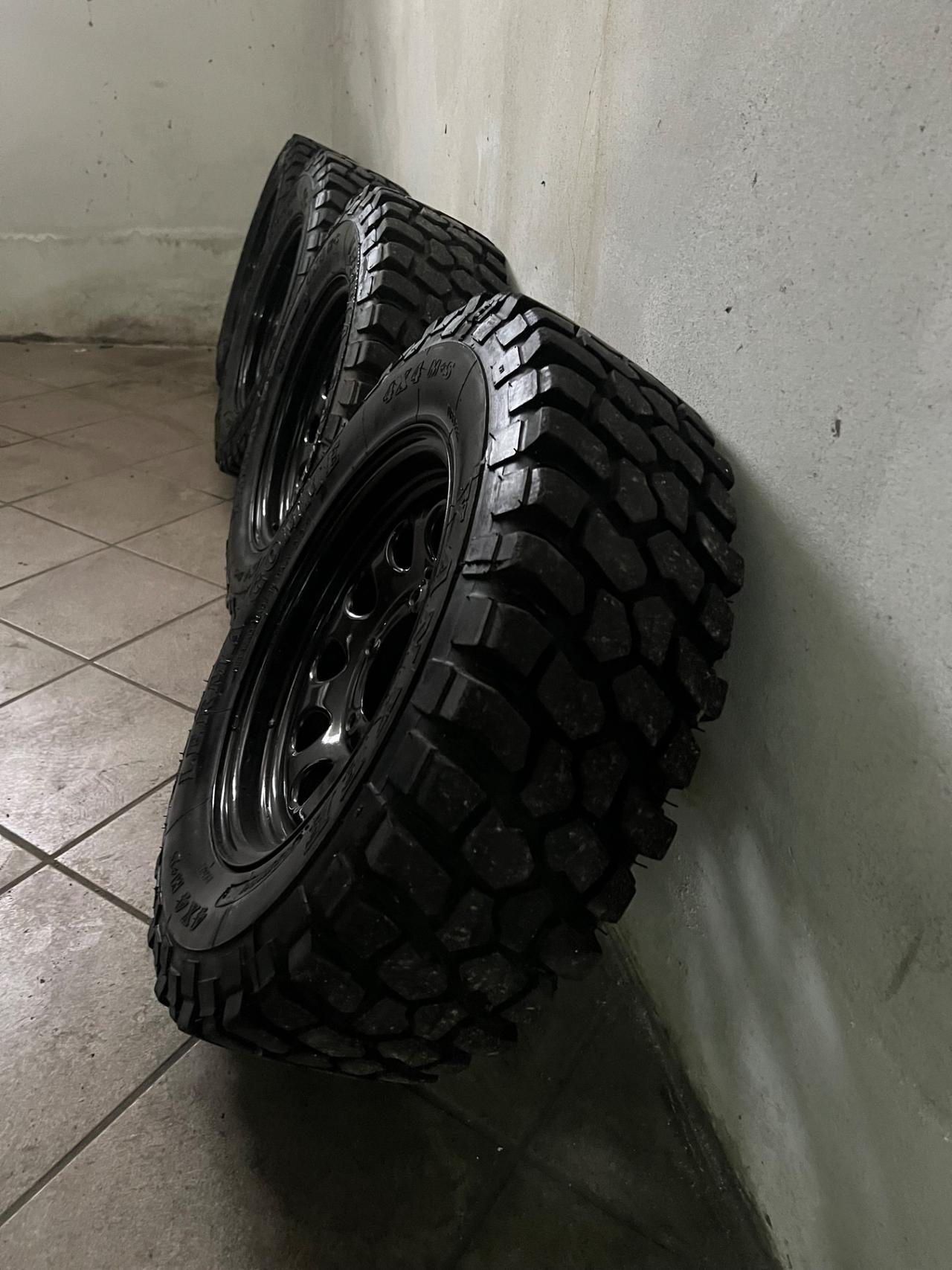 Suzuki Jimny 1.5 DDiS cat 4WD JLX
