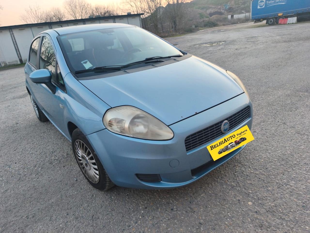 Fiat Punto 2007---1.2 Benzina Neopatentati