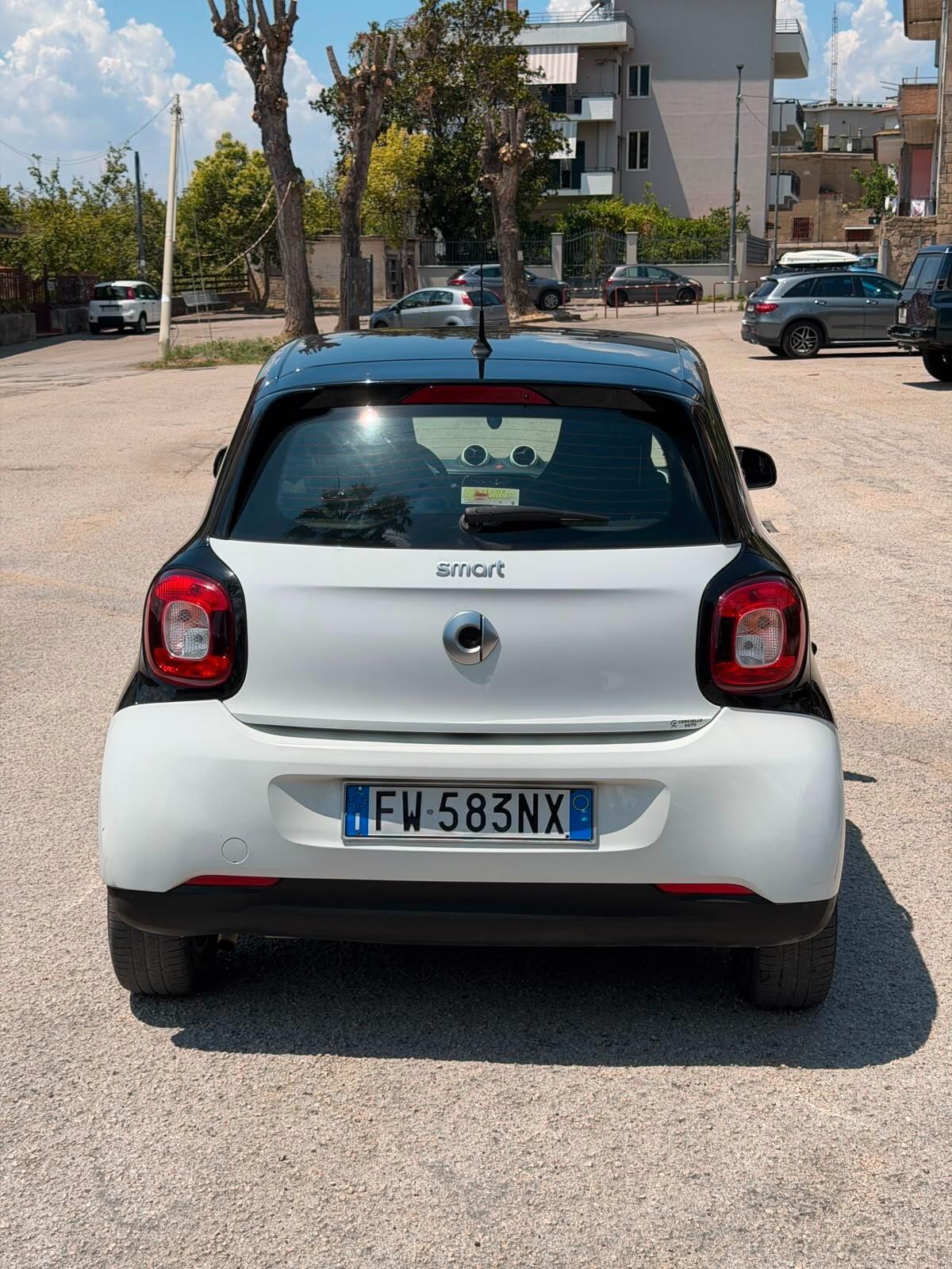 Smart ForFour 1.0 Youngster