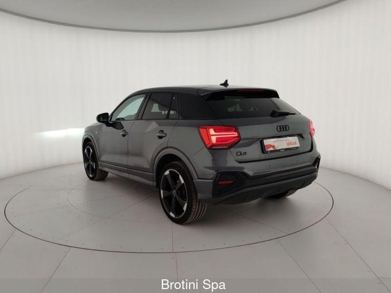 Audi Q2 Q2 35 TDI quattro S tronic Identity Black
