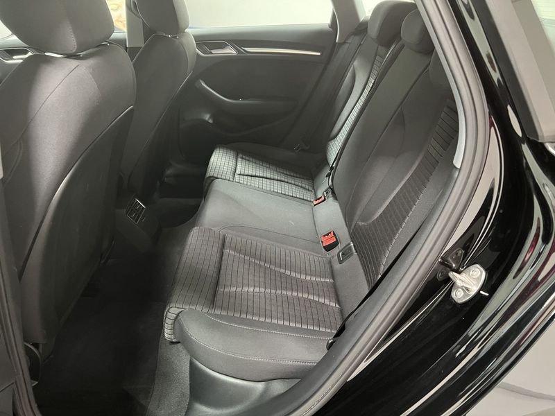 Audi A3 Sportback 35 TFSI COD S-Tronic Sport - prezzo vero senza obbligo di finanziamento