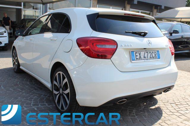 MERCEDES-BENZ A 200 CDI Sport