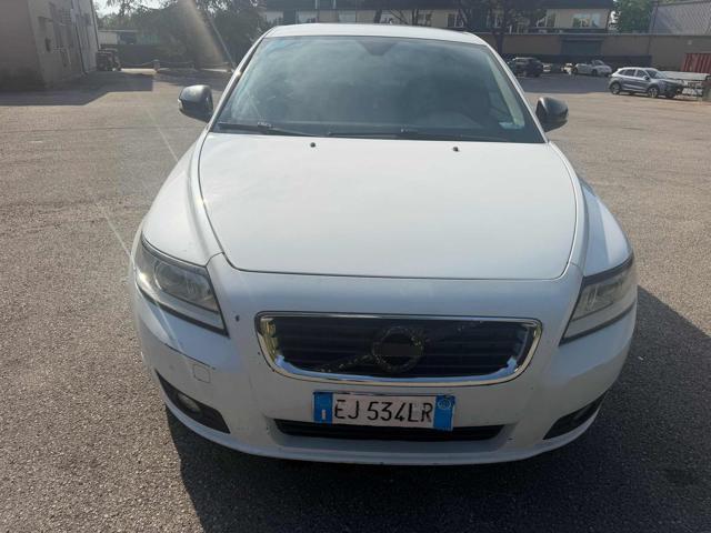 VOLVO V50 VOLVO V50 DRIVE POLAR PLUS (84 KW)
