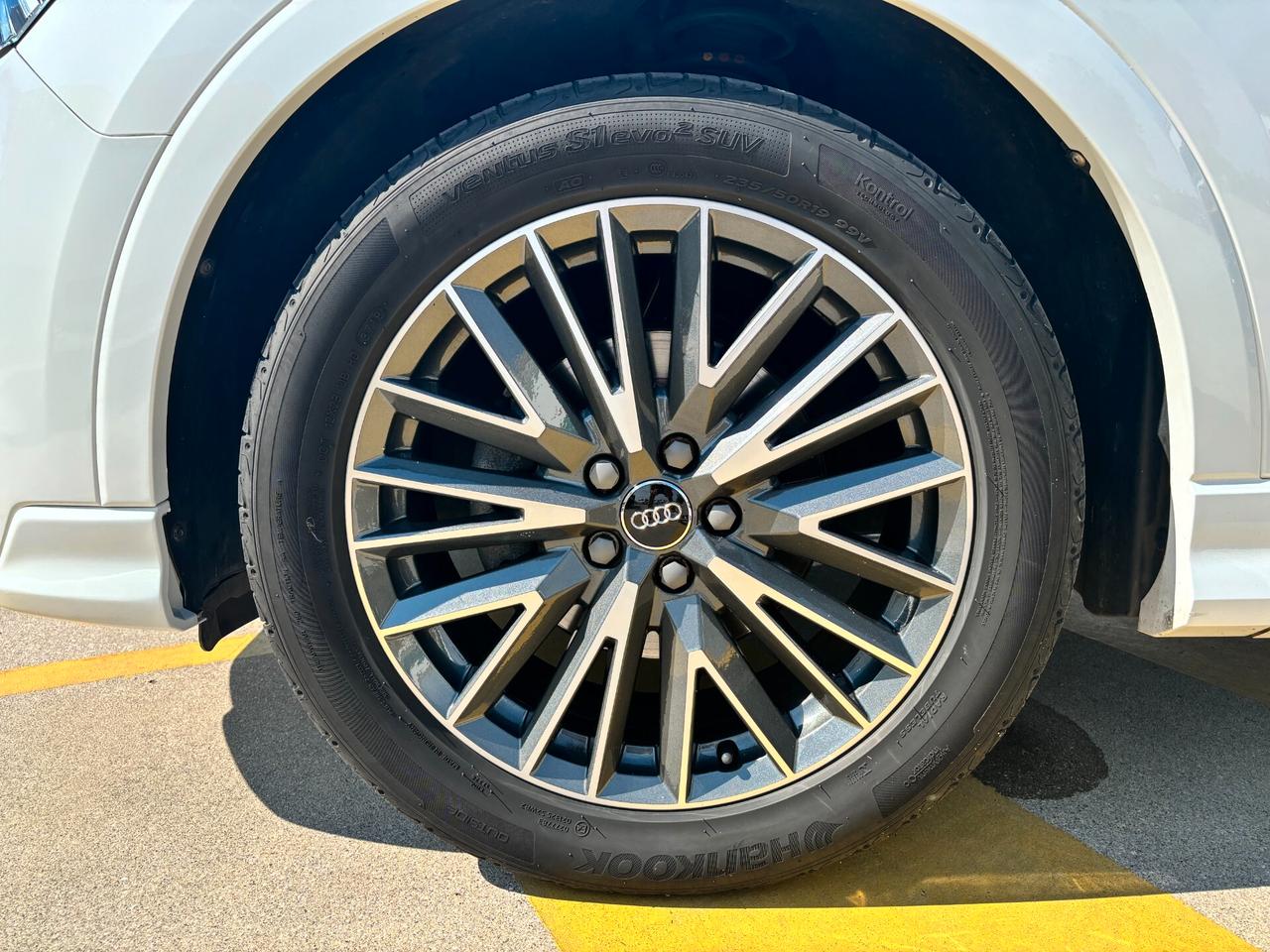 Audi Q3 35 TFSI S tronic line edition