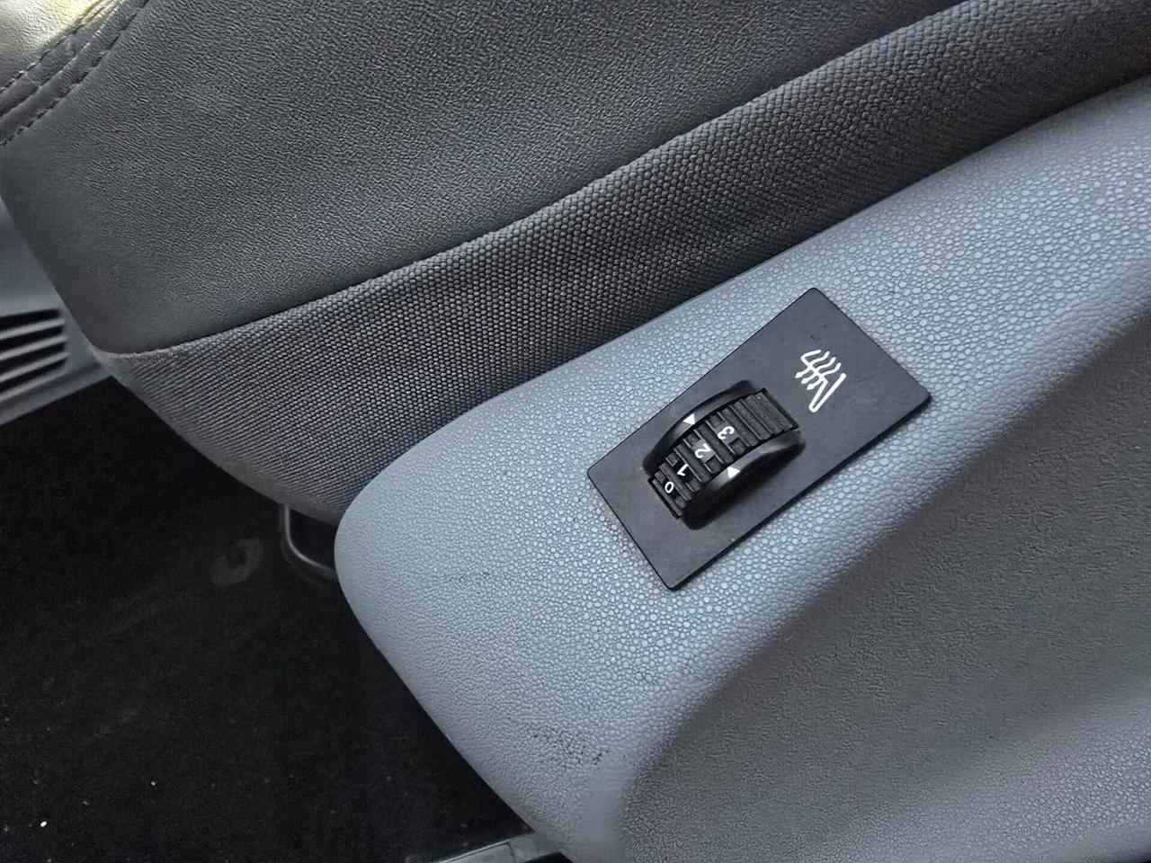 Peugeot 208 1.6 e-HDi 115 CV Stop&Start 3 porte Al