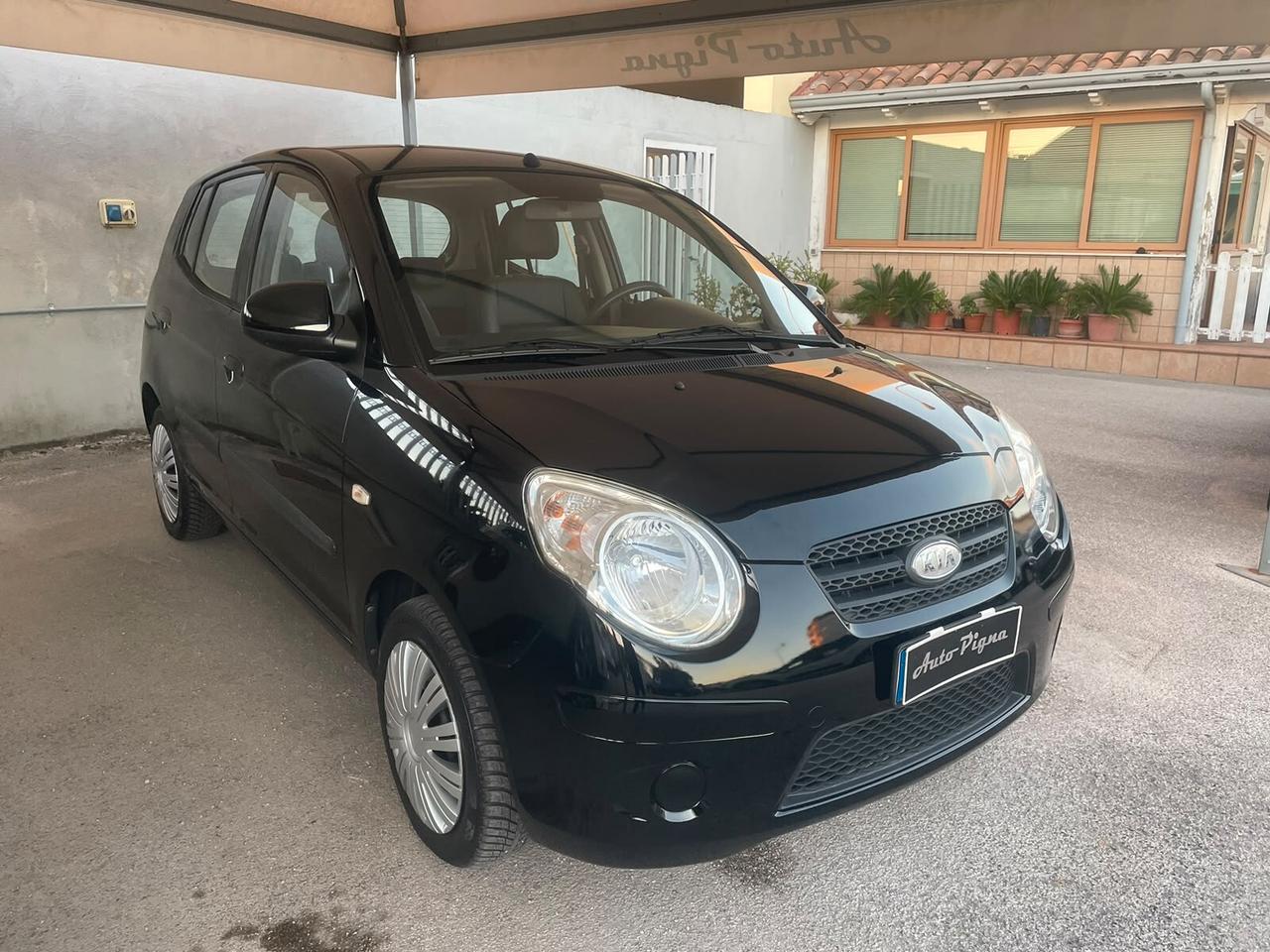 Kia Picanto 1.0