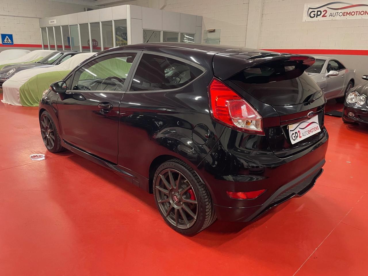 Ford Fiesta 1.6 182CV 3 porte ST