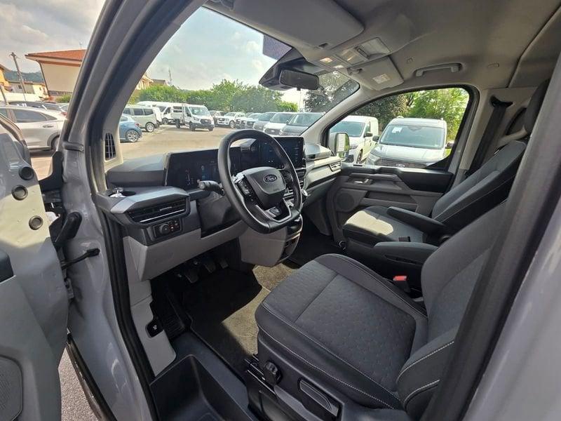 Ford Tourneo Custom 320 L1H1 2.0 Eco 150cv Titanium