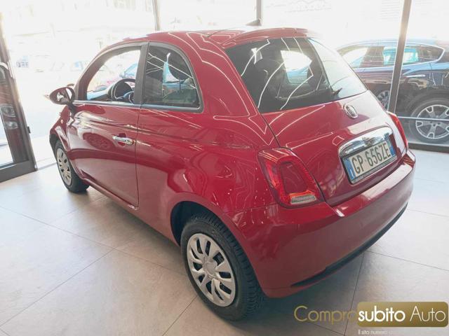 FIAT 500 1.0 Hybrid Red