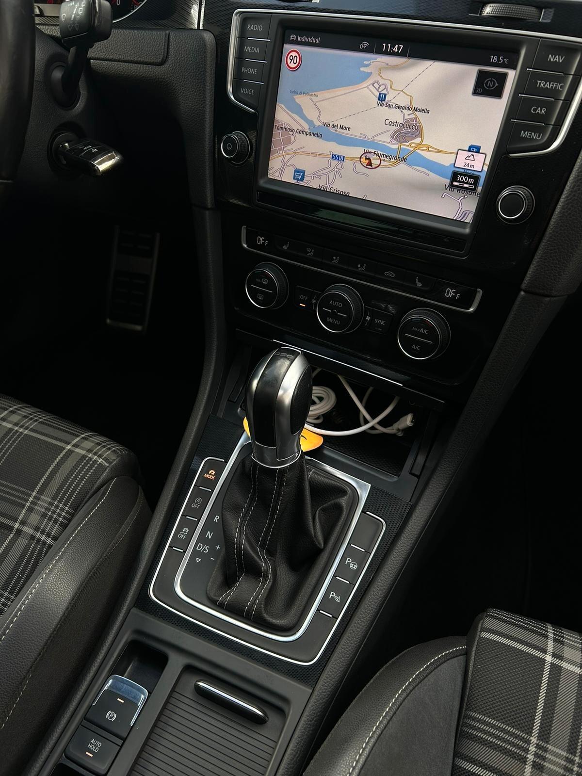 Volkswagen Golf GTD 2.0 TDI DSG 5P BlueMotion Technology