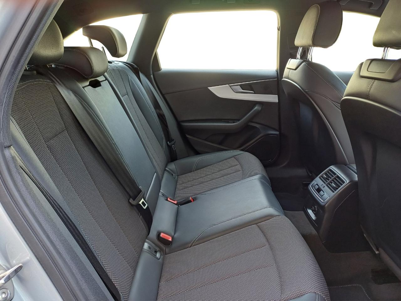 Audi A4 avant 40 2.0 tdi edition quattro 190cv s-tronic