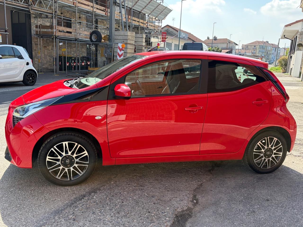 Toyota Aygo Connect 1.0 72 CV x-play KM 39000