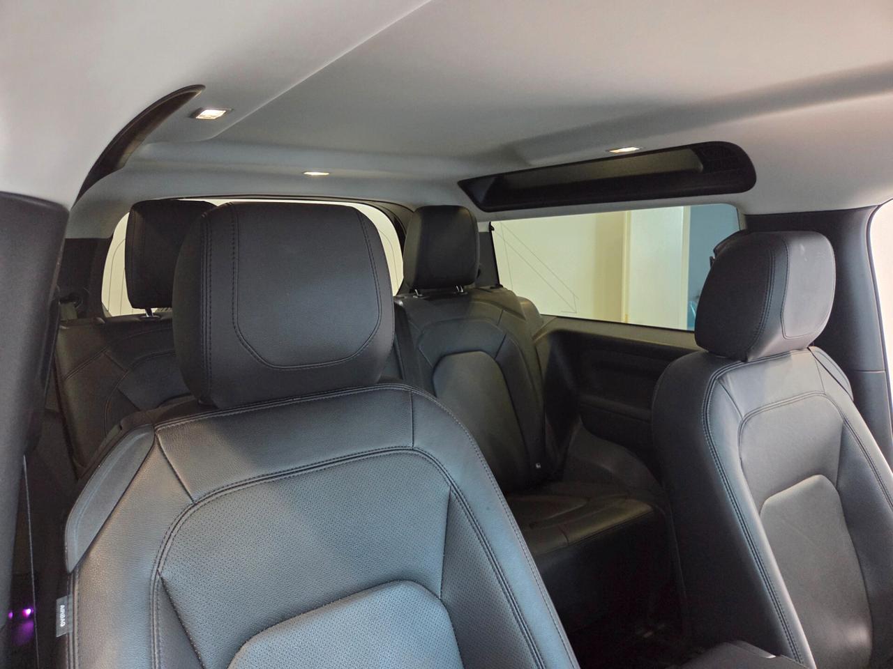 Land Rover Defender 90 3.0D I6 AWD Auto X-Dynamic SE