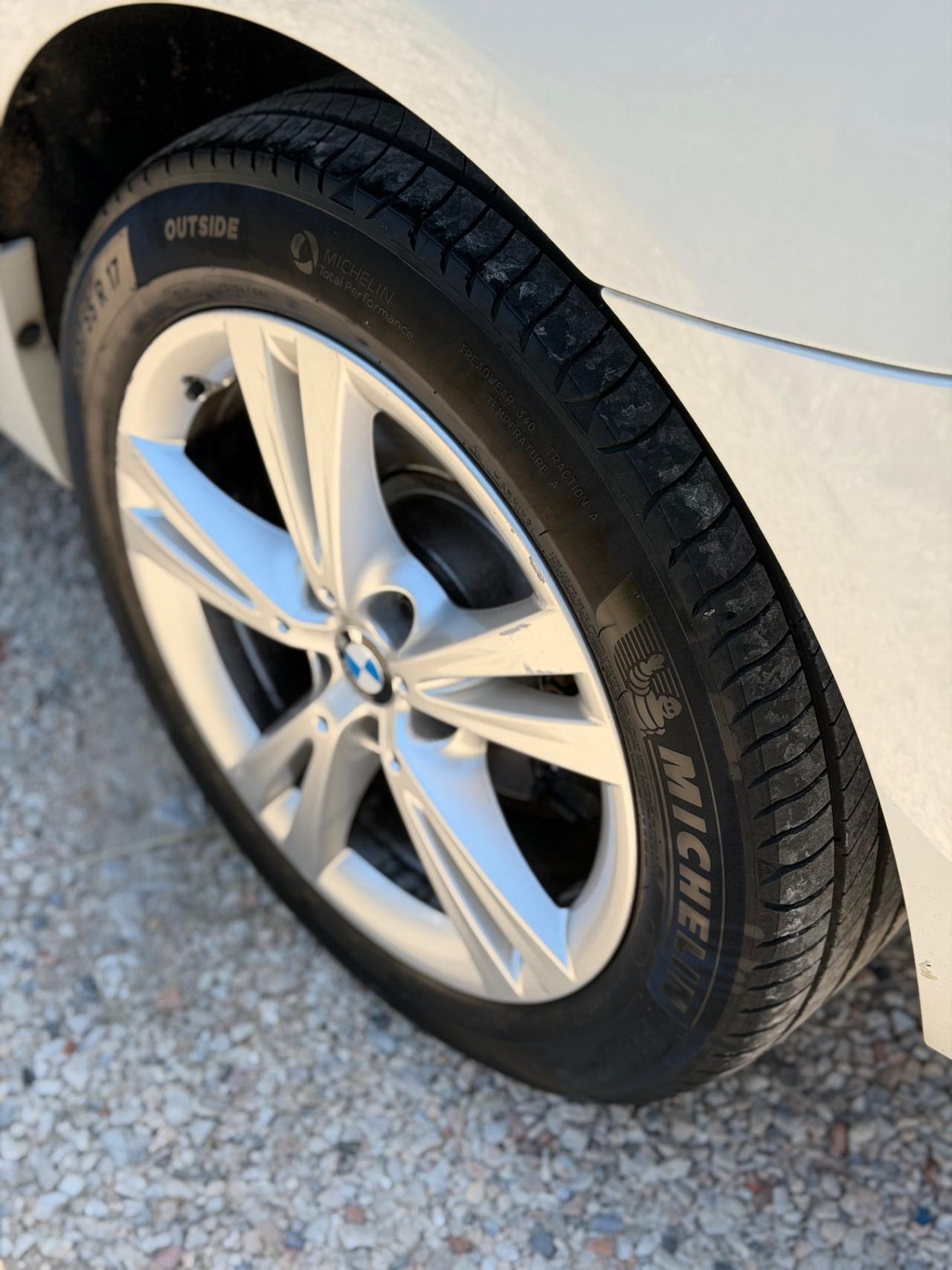 Bmw 216d ACTIVE TOURER SPORT EU6B KMCERT