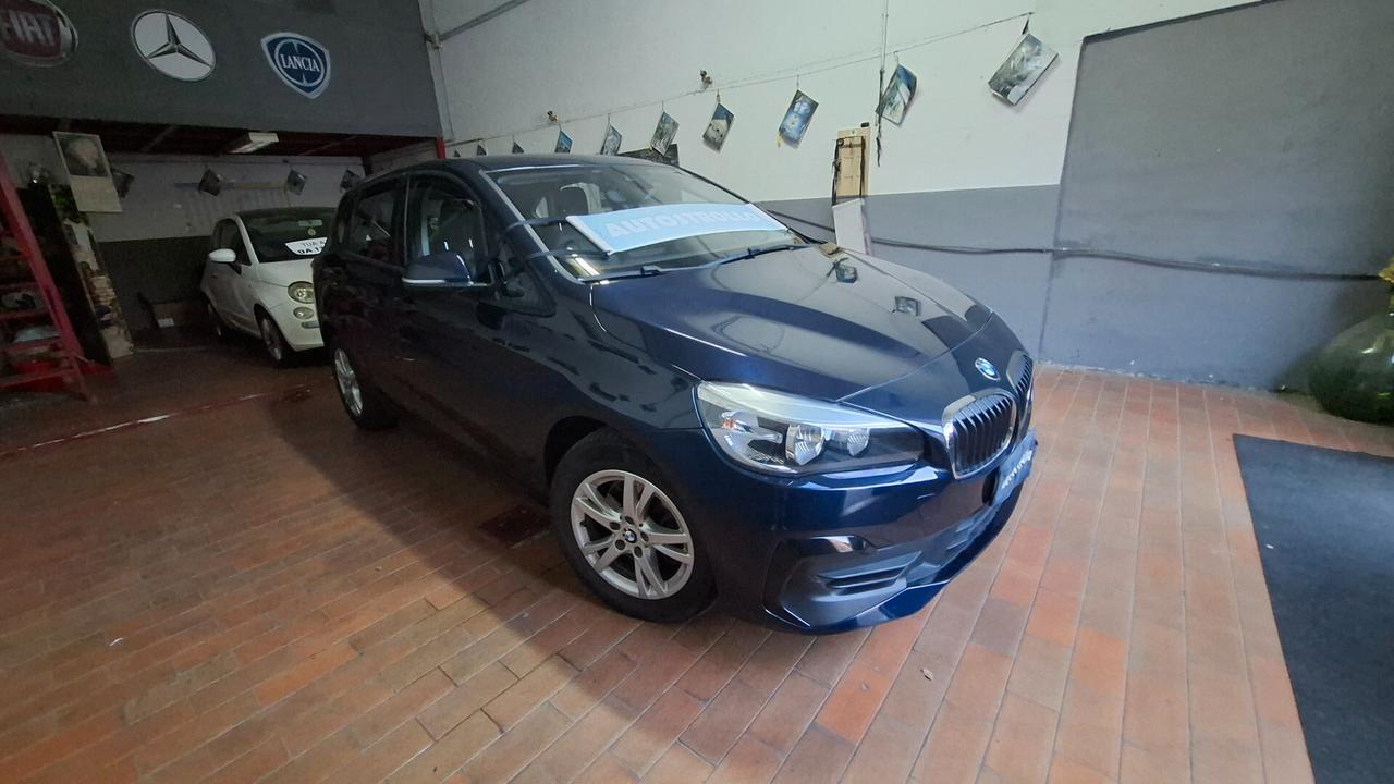 Bmw 2er Active Tourer 216d Msport