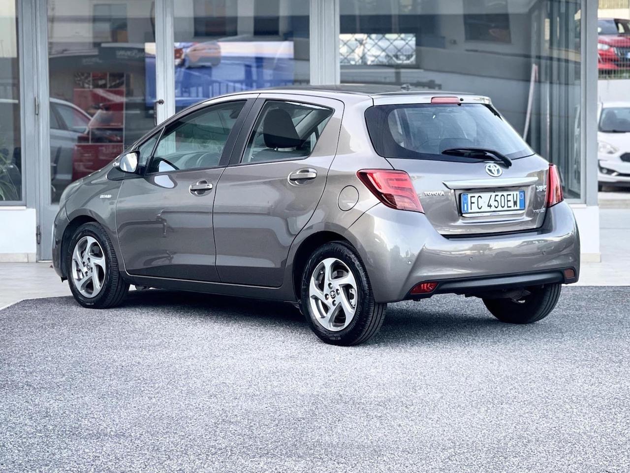 Toyota Yaris 1.5 Hybrid 73CV Automatica E6 Neo - 2016