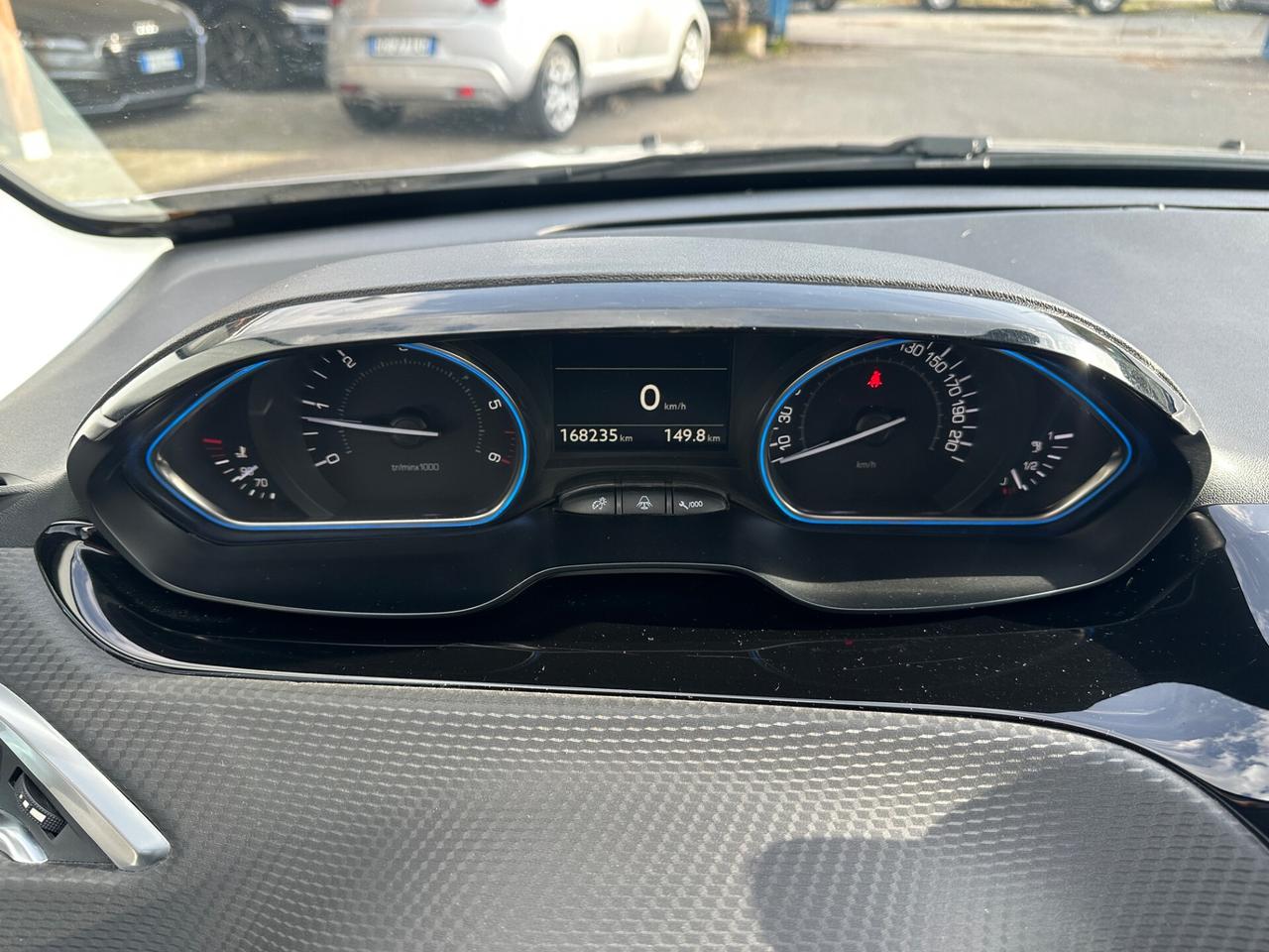 Peugeot 2008 BlueHDi 100 GT Line