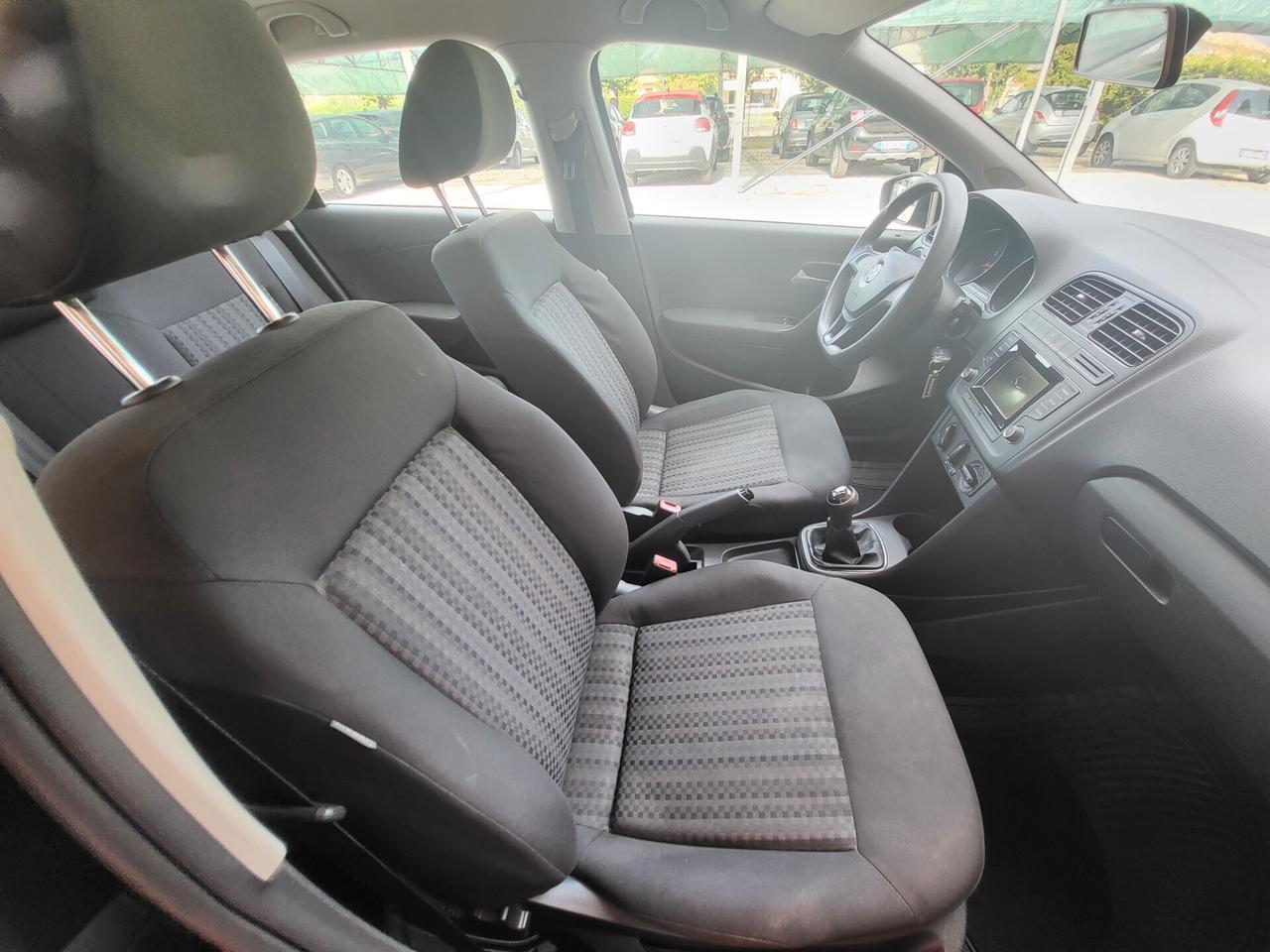 Volkswagen Polo 1.0 MPI 5p. Business