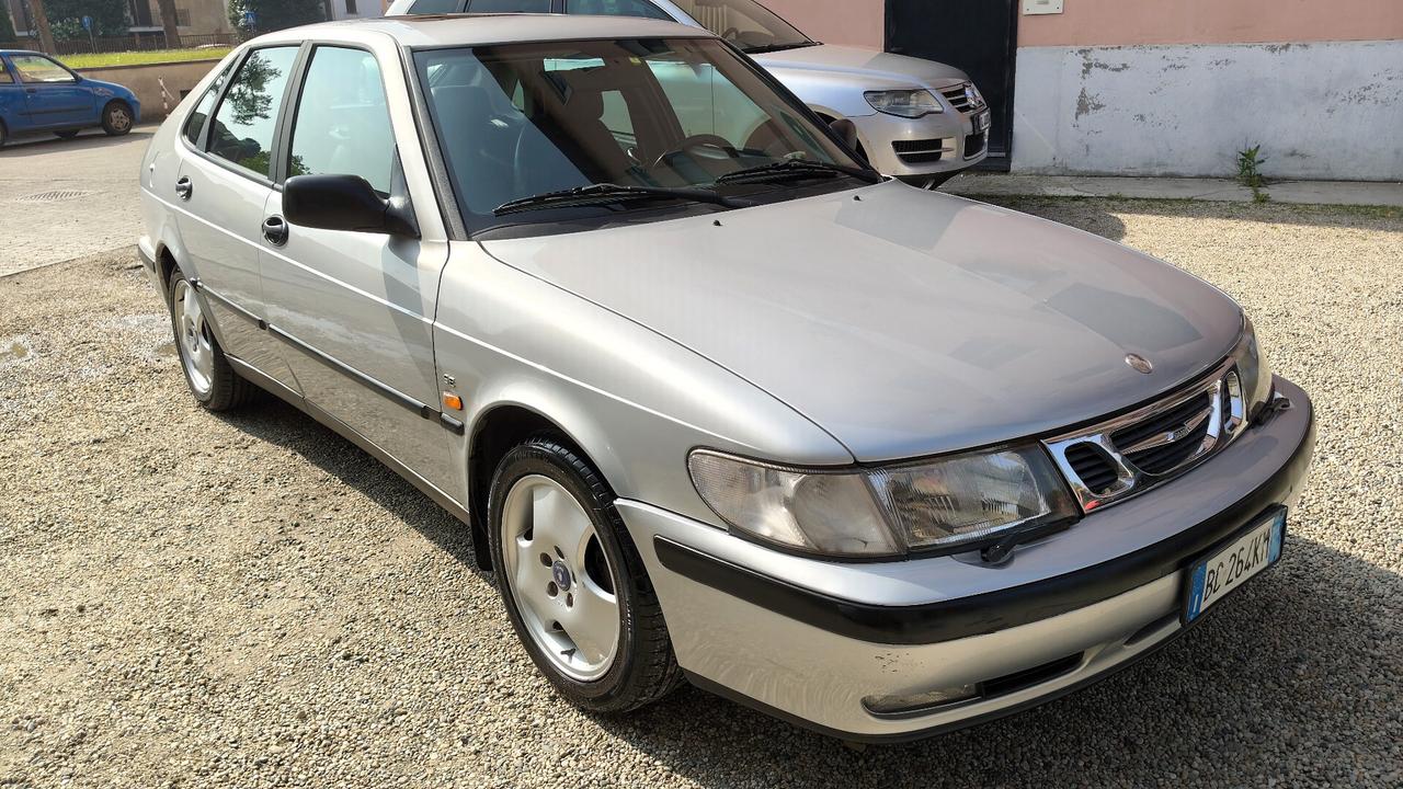 Saab 9-3 2.0i T 16V cat 5 porte aut. SE