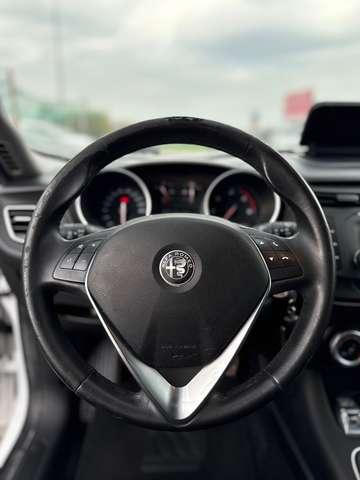 Alfa Romeo Giulietta Giulietta III 2016 1.6 jtdm Super 120cv