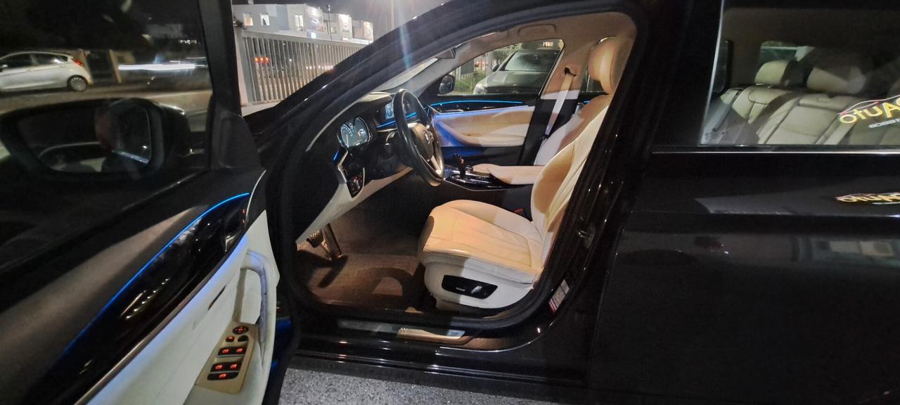 Bmw 520d Touring Pelle-Auto-Navi-FullLed-Restyling